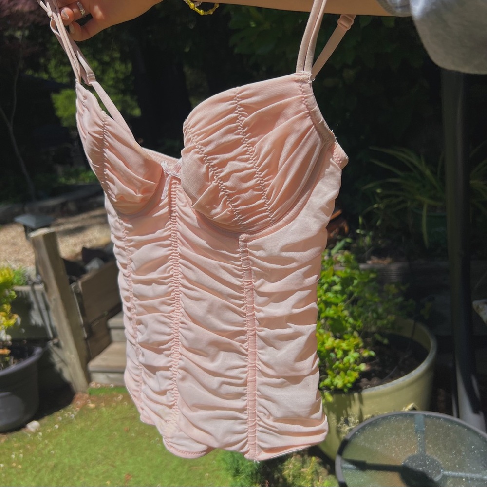 beautiful vintage baby pink mesh corset top 💟